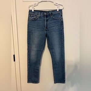 Women’s Levi 501 Skinny Jeans
